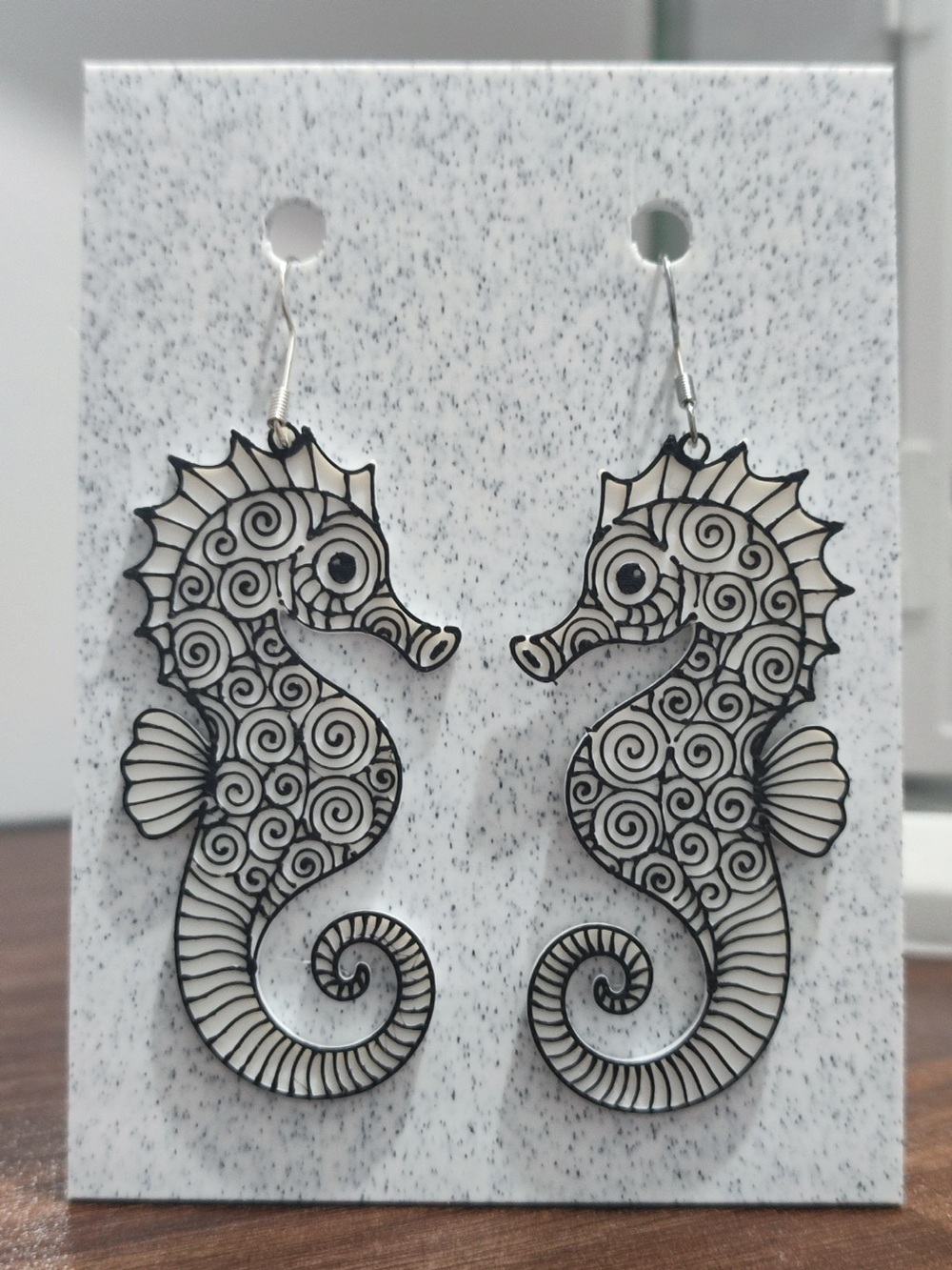 Seahorse Filigree Dangle Earrings – White and Black